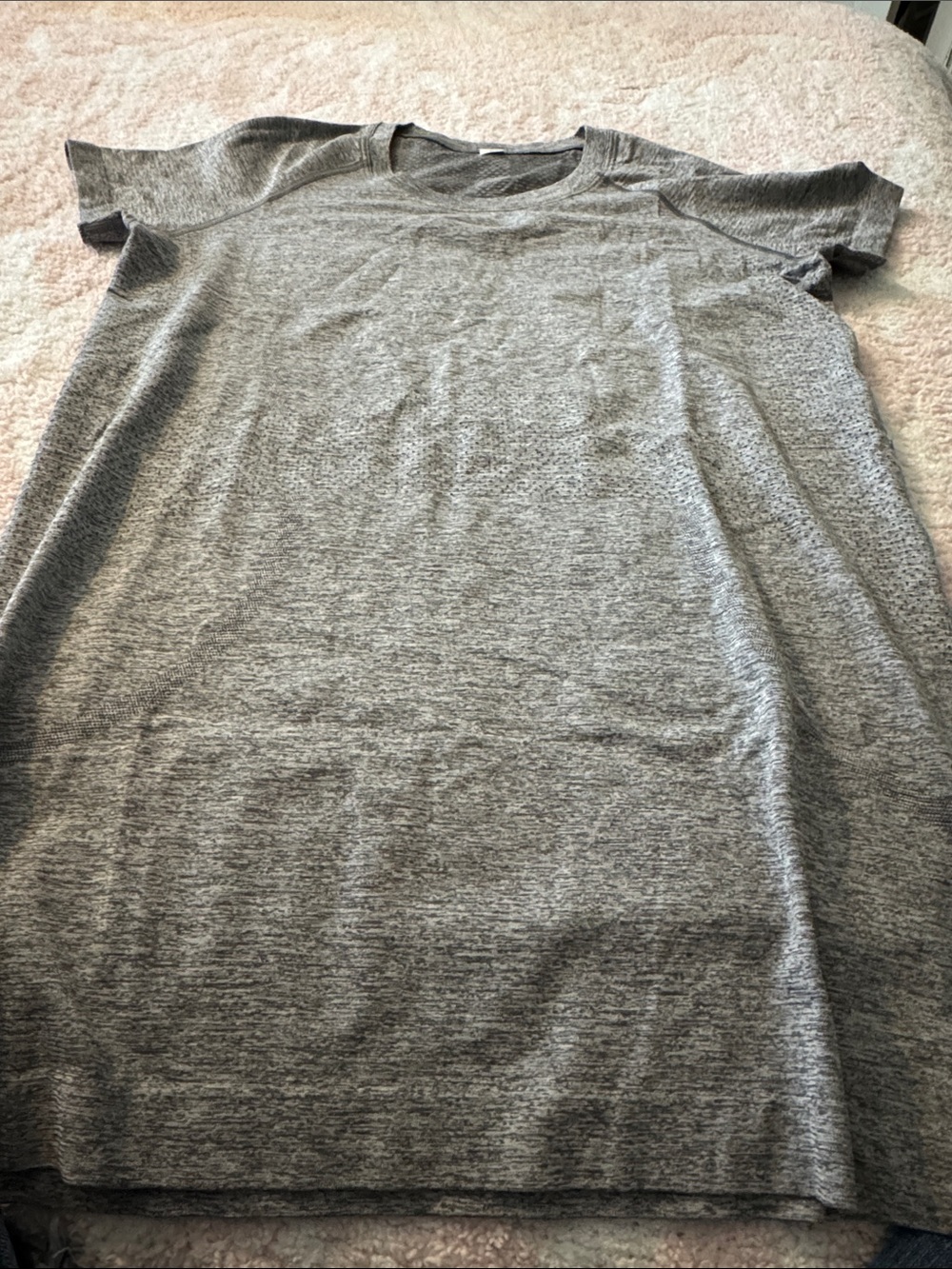 lululemon athletica Heather Gray swiftly Crew Neck Top